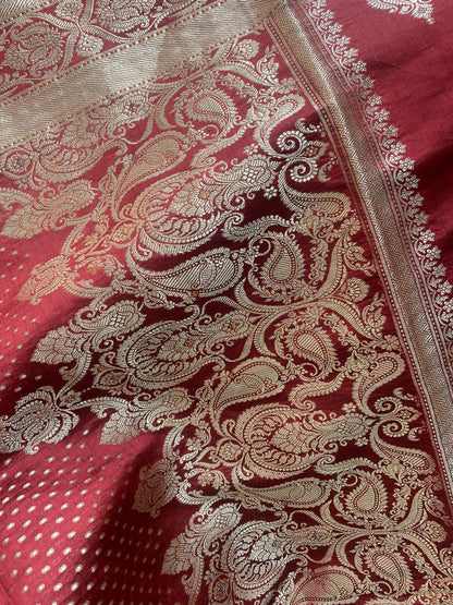 Maroon Chiniya Moonga Silk Khaddi Banarasi Saree with Motifs by Shades Of Banaras - banarasi - banarasi saree shop - banarasi saree manufacturers - banarasi saree wholesale - banaraasi sarees
