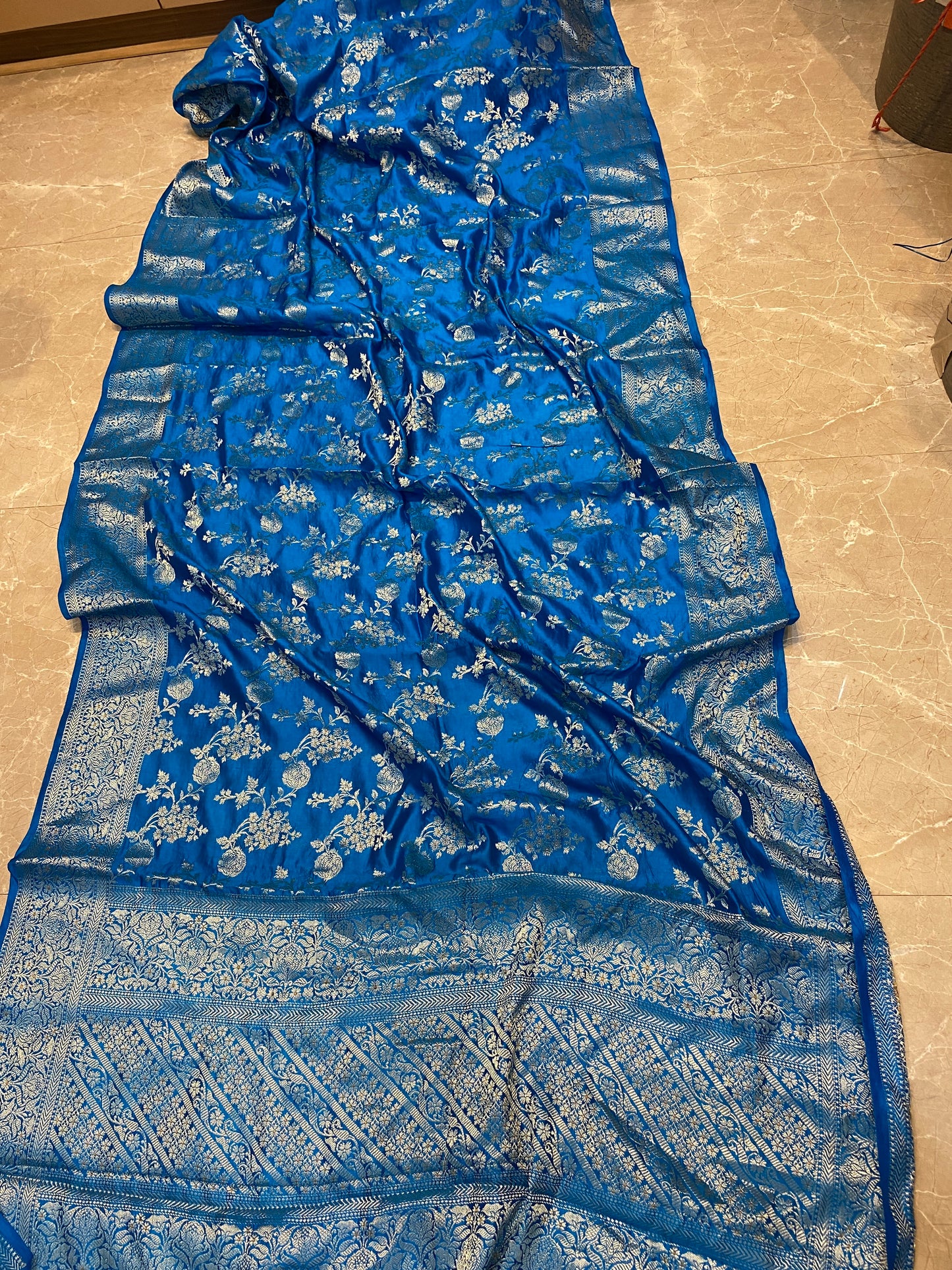 Light Blue Chiniya Moonga Silk Khaddi Banarasi Saree with Jaal by Shades Of Banaras - banarasi - banarasi saree shop - banarasi saree manufacturers - banarasi saree wholesale - banaraasi sarees