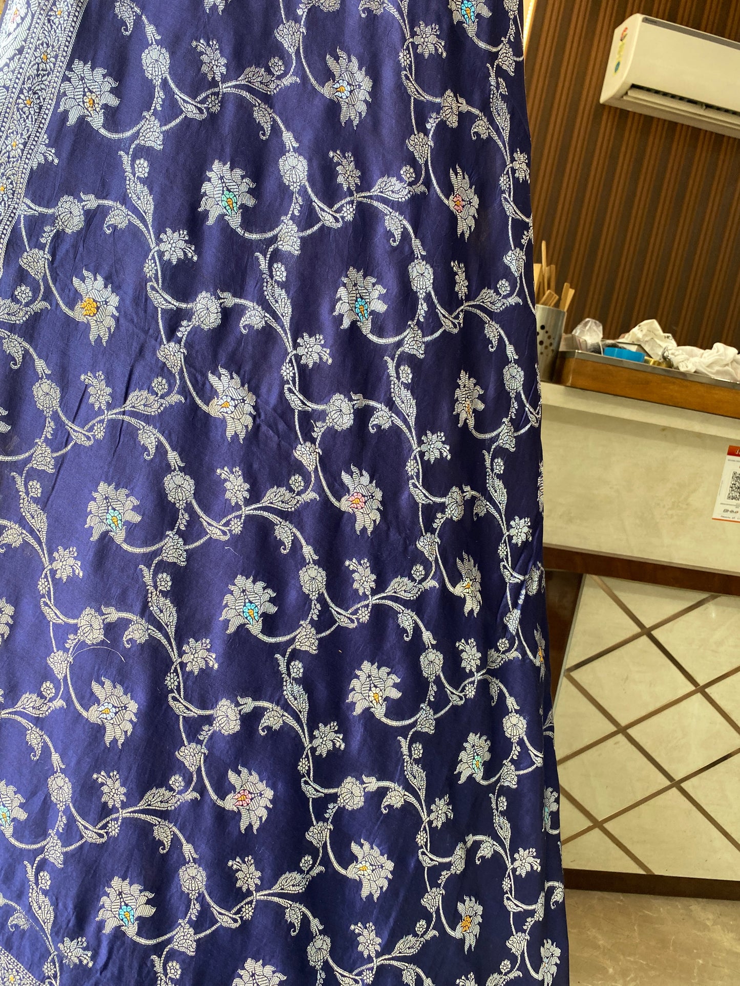 Navy Blue Pure Chiniya Moonga Silk Handloom Banarasi Saree by Shades Of Banaras - banarasi - banarasi saree shop - banarasi saree manufacturers - banarasi saree wholesale - banaraasi sarees