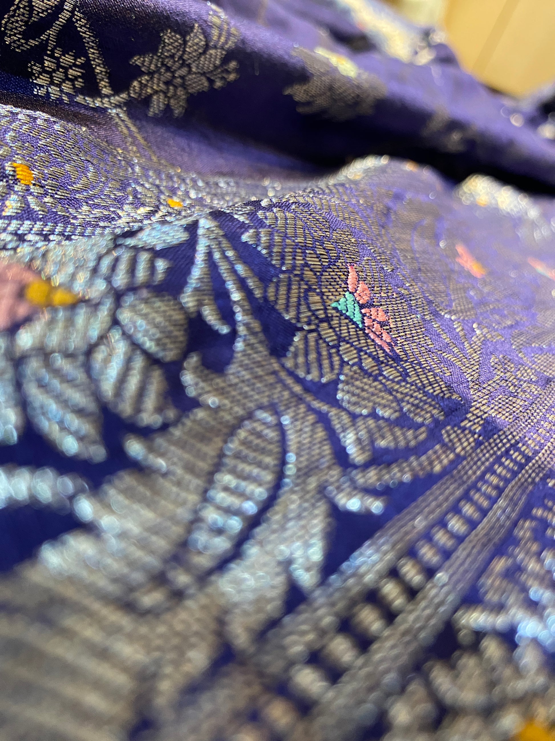 Navy Blue Pure Chiniya Moonga Silk Handloom Banarasi Saree by Shades Of Banaras - banarasi - banarasi saree shop - banarasi saree manufacturers - banarasi saree wholesale - banaraasi sarees