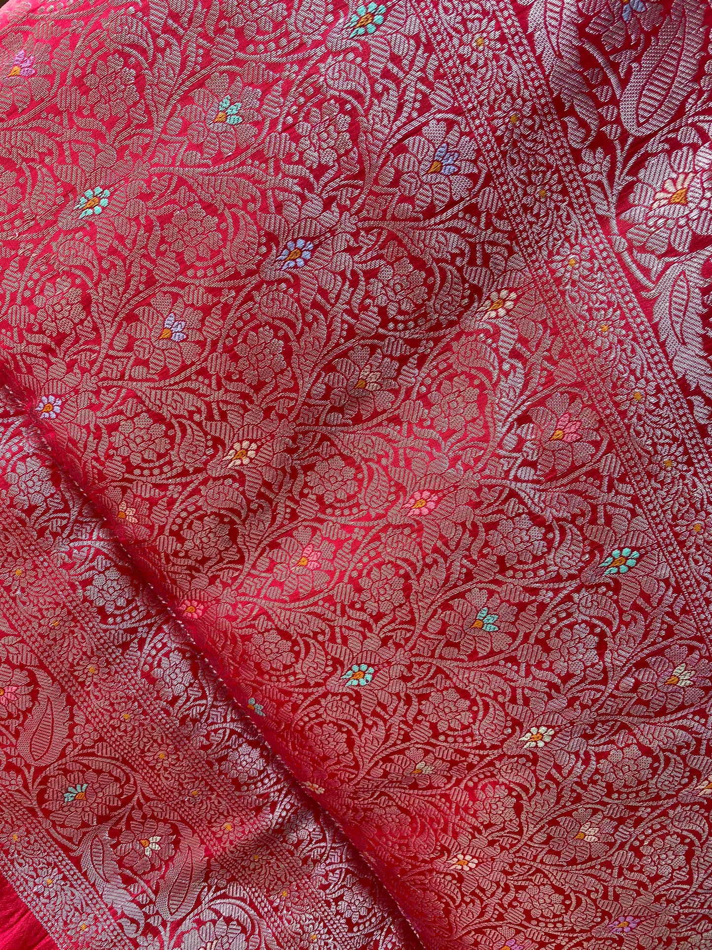 Strawberry Pink Pure Chiniya Moonga Silk Handloom Banarasi Saree by Shades Of Banaras - banarasi - banarasi saree shop - banarasi saree manufacturers - banarasi saree wholesale - banaraasi sarees