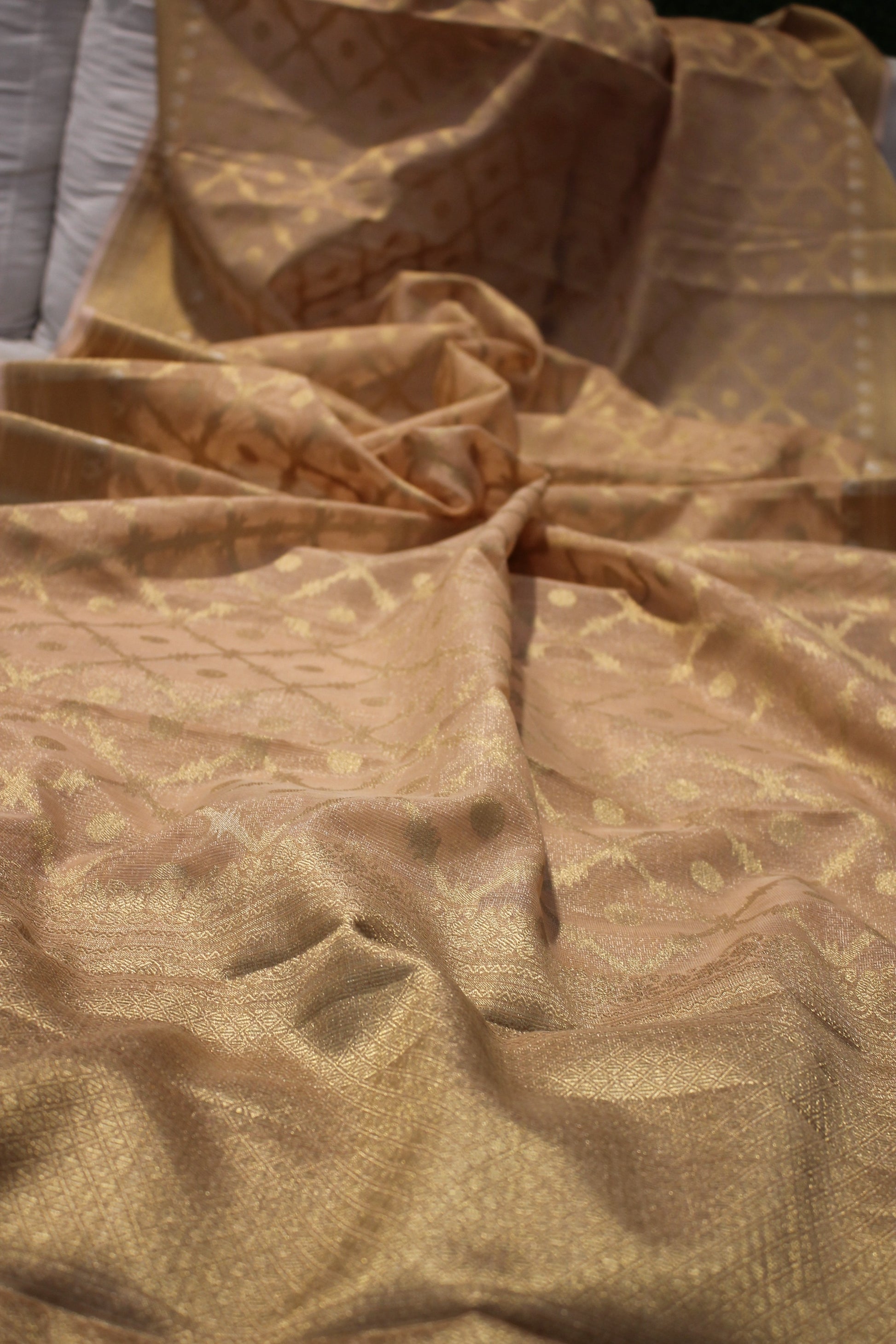 Luxurious Peach Pure Tissue Silk Saree by Shades Of Benares - banarasi - banarasi saree shop