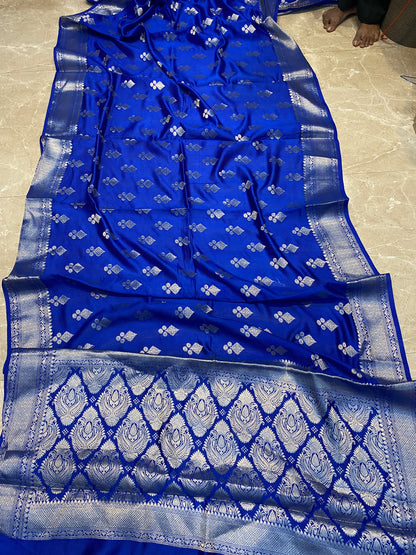 Royal Blue Pure Chiniya Moonga Silk Handloom Banarasi Saree by Shades Of Banaras - banarasi - banarasi saree shop - banarasi saree manufacturers - banarasi saree wholesale - banaraasi sarees