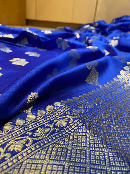 Royal Blue Pure Chiniya Moonga Silk Handloom Banarasi Saree by Shades Of Banaras - banarasi - banarasi saree shop - banarasi saree manufacturers - banarasi saree wholesale - banaraasi sarees