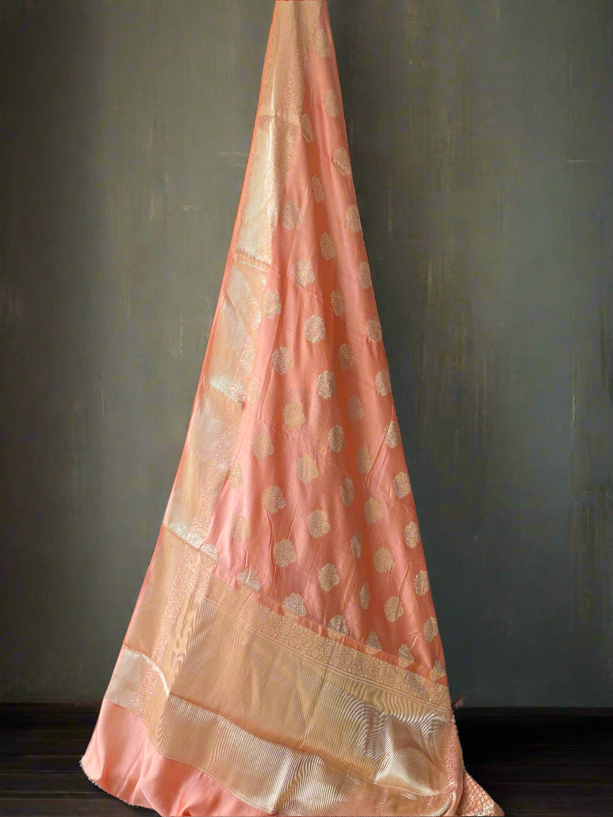 Peach Pure Chiniya Moonga Silk Handloom Banarasi Saree by Shades Of Banaras - banarasi - banarasi saree shop - banarasi saree manufacturers - banarasi saree wholesale - banaraasi sarees