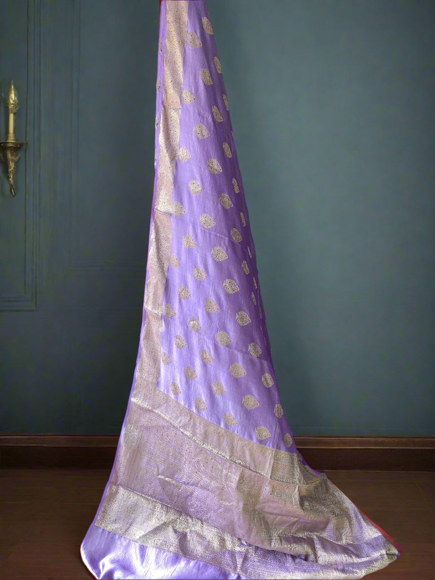 Lavender Pure Chiniya Moonga Silk Handloom Banarasi Saree by Shades Of Banaras - banarasi - banarasi saree shop - banarasi saree manufacturers - banarasi saree wholesale - banaraasi sarees