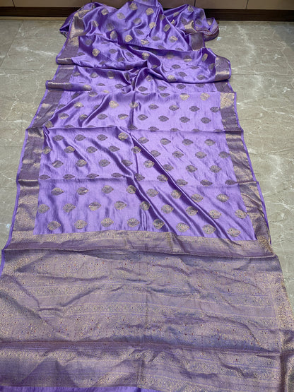 Lavender Pure Chiniya Moonga Silk Handloom Banarasi Saree by Shades Of Banaras - banarasi - banarasi saree shop - banarasi saree manufacturers - banarasi saree wholesale - banaraasi sarees