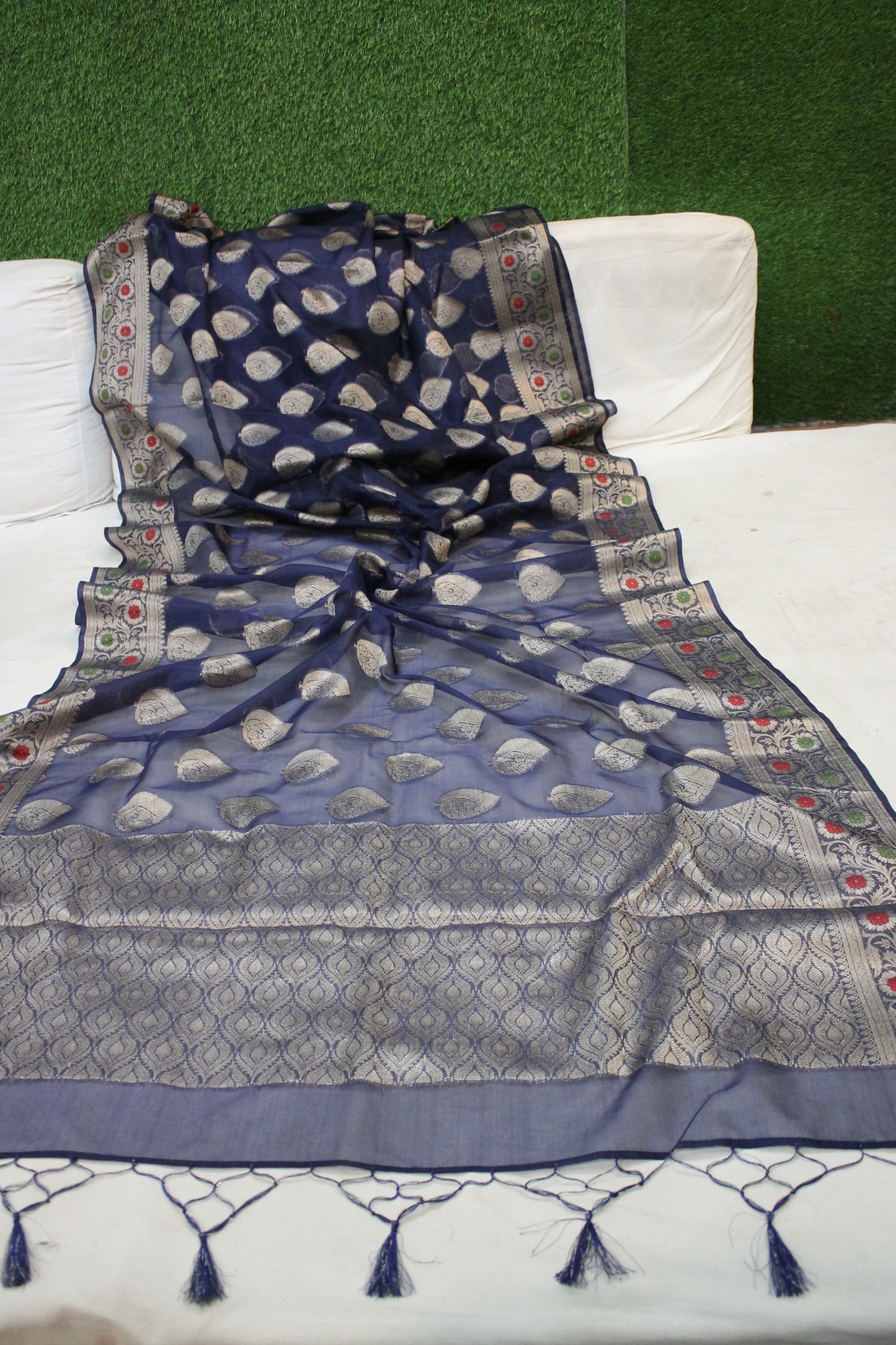 Navy Blue Kora Organza Handloom Banarasi Saree by Shades Of Benares - banarasi - banarasi saree shop