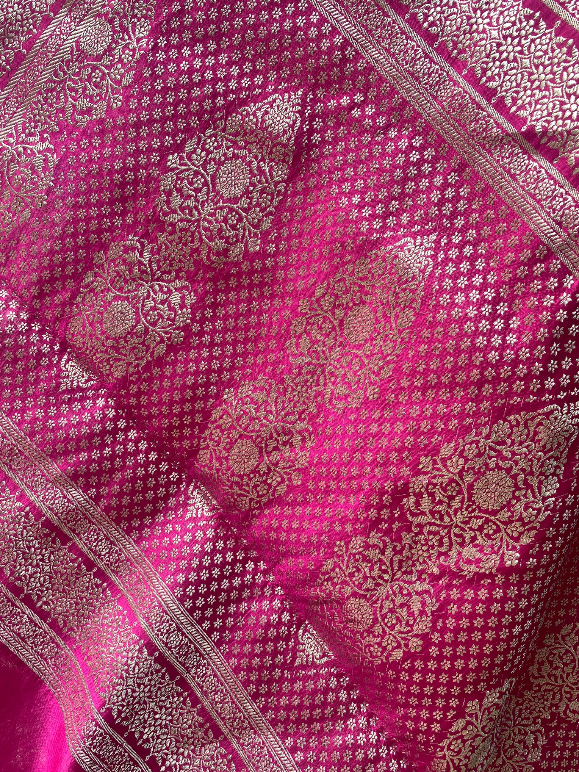 Pink Pure Chiniya Moonga Silk Handloom Banarasi Saree by Shades Of Banaras - banarasi - banarasi saree shop - banarasi saree manufacturers - banarasi saree wholesale - banaraasi sarees