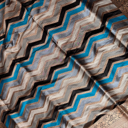 Bluish Grey Rangkaat Luxe Couture – Pure Silk Banarasi Saree by Shades Of Banaras - banarasi - banarasi saree shop - banarasi saree manufacturers - banarasi saree wholesale - banaraasi sarees - banarasi sari - banarasi saris