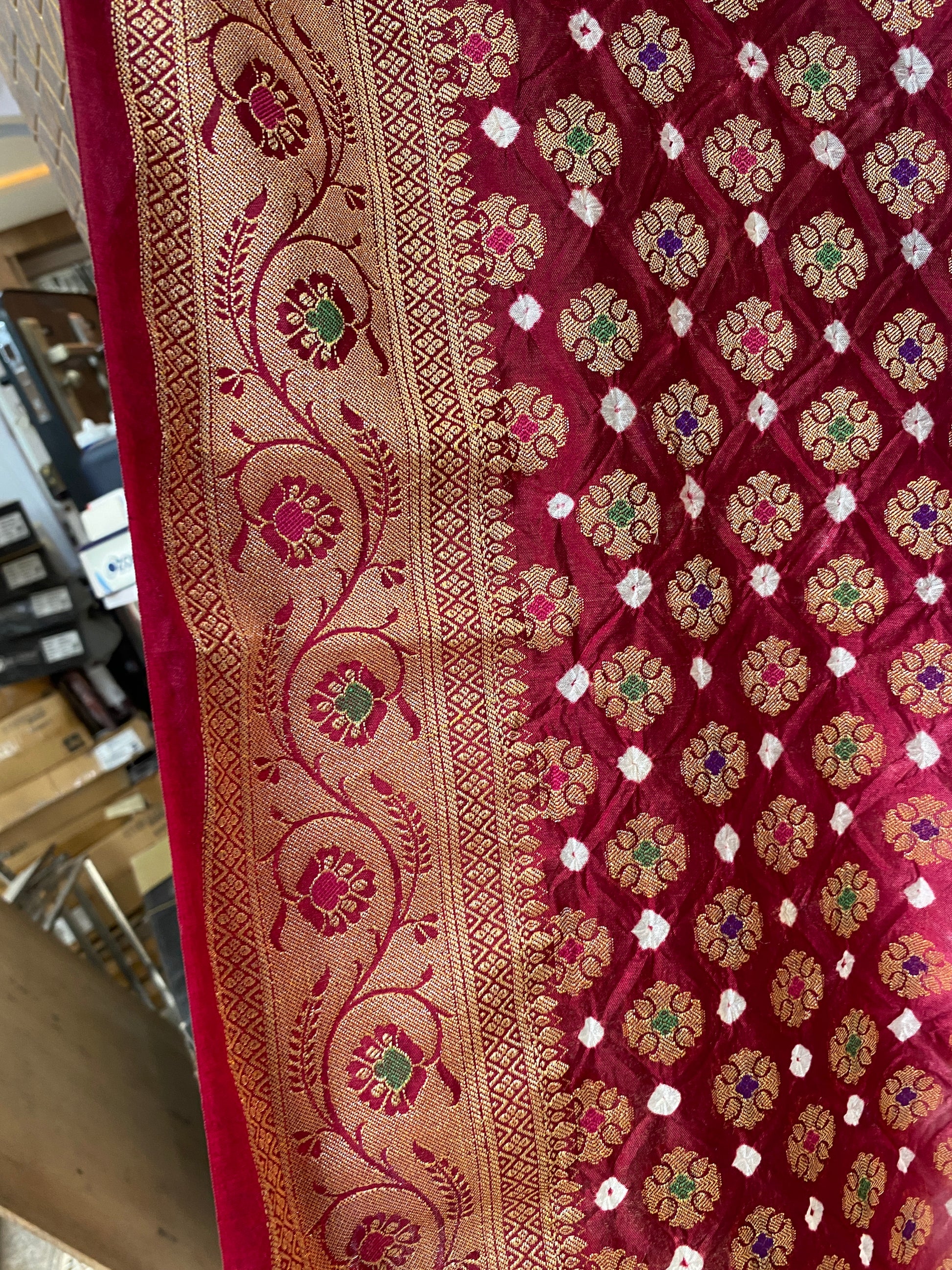 Maroon & Pink Chiffon Banarasi Bandhani Saree with Minakari Work by Shades Of Banaras - banarasi - banarasi saree shop - banarasi saree manufacturers - banarasi saree wholesale - banaraasi sarees