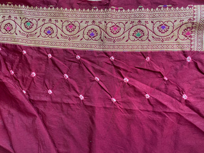 Maroon & Pink Chiffon Banarasi Bandhani Saree with Minakari Work by Shades Of Banaras - banarasi - banarasi saree shop - banarasi saree manufacturers - banarasi saree wholesale - banaraasi sarees