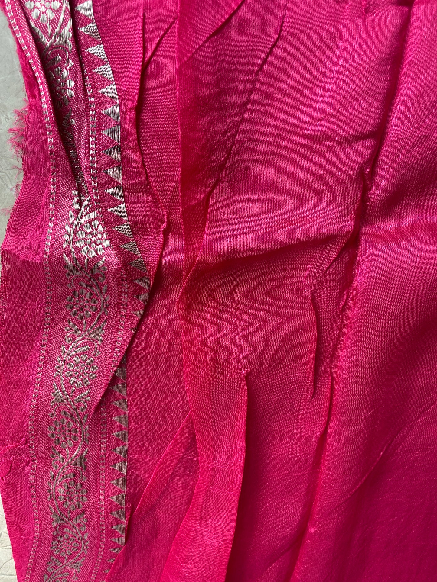 The Pink Radiance: Rani Pink Pure Tussar Silk Banarasi Saree by Shades Of Banaras - banarasi - banarasi saree shop - banarasi saree manufacturers - banarasi saree wholesale - banaraasi sarees