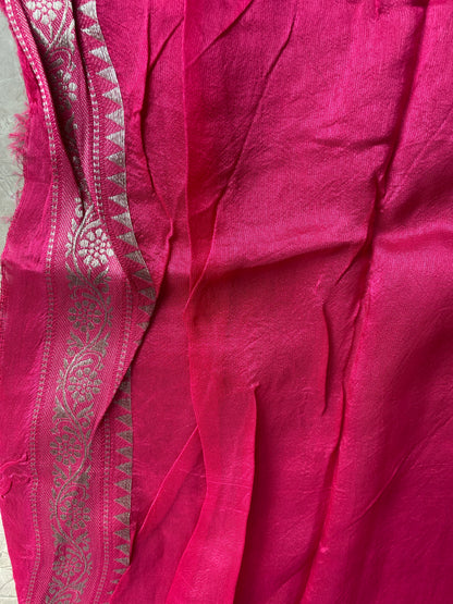 The Pink Radiance: Rani Pink Pure Tussar Silk Banarasi Saree by Shades Of Banaras - banarasi - banarasi saree shop - banarasi saree manufacturers - banarasi saree wholesale - banaraasi sarees