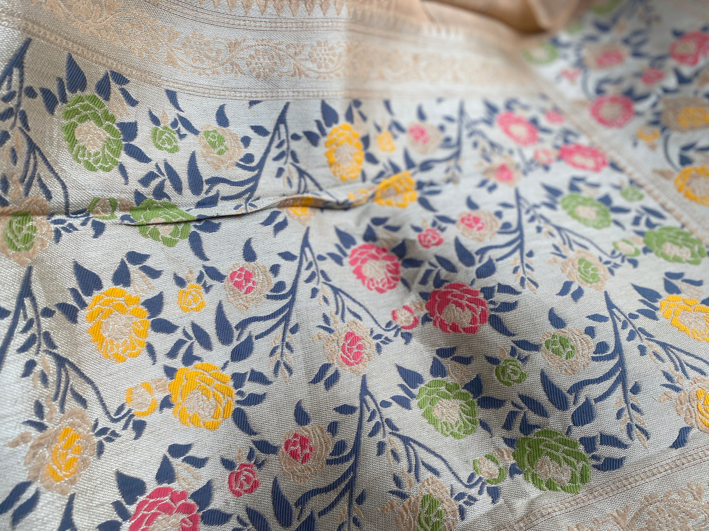 The Golden Weave: Creme Tussar Silk Banarasi Saree with Paithani Border by Shades Of Banaras - banarasi - banarasi saree shop - banarasi saree manufacturers - banarasi saree wholesale - banaraasi sarees