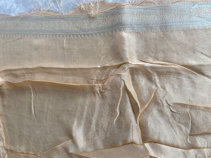 The Golden Weave: Creme Tussar Silk Banarasi Saree with Paithani Border by Shades Of Banaras - banarasi - banarasi saree shop - banarasi saree manufacturers - banarasi saree wholesale - banaraasi sarees