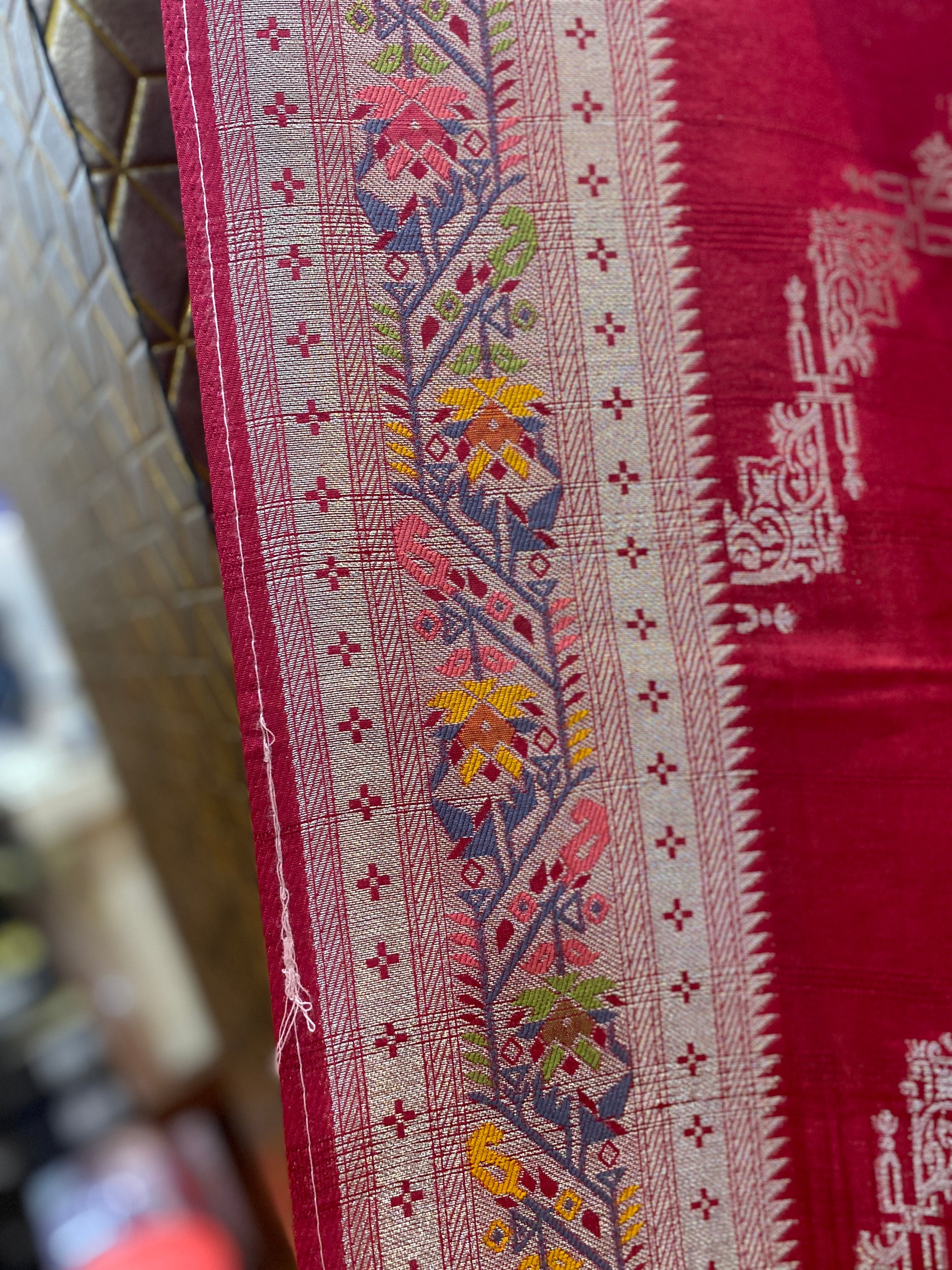 The Crimson Symphony: Red Tussar Silk Saree with Paithani by Shades Of Banaras - banarasi - banarasi saree shop - banarasi saree manufacturers - banarasi saree wholesale - banaraasi sarees