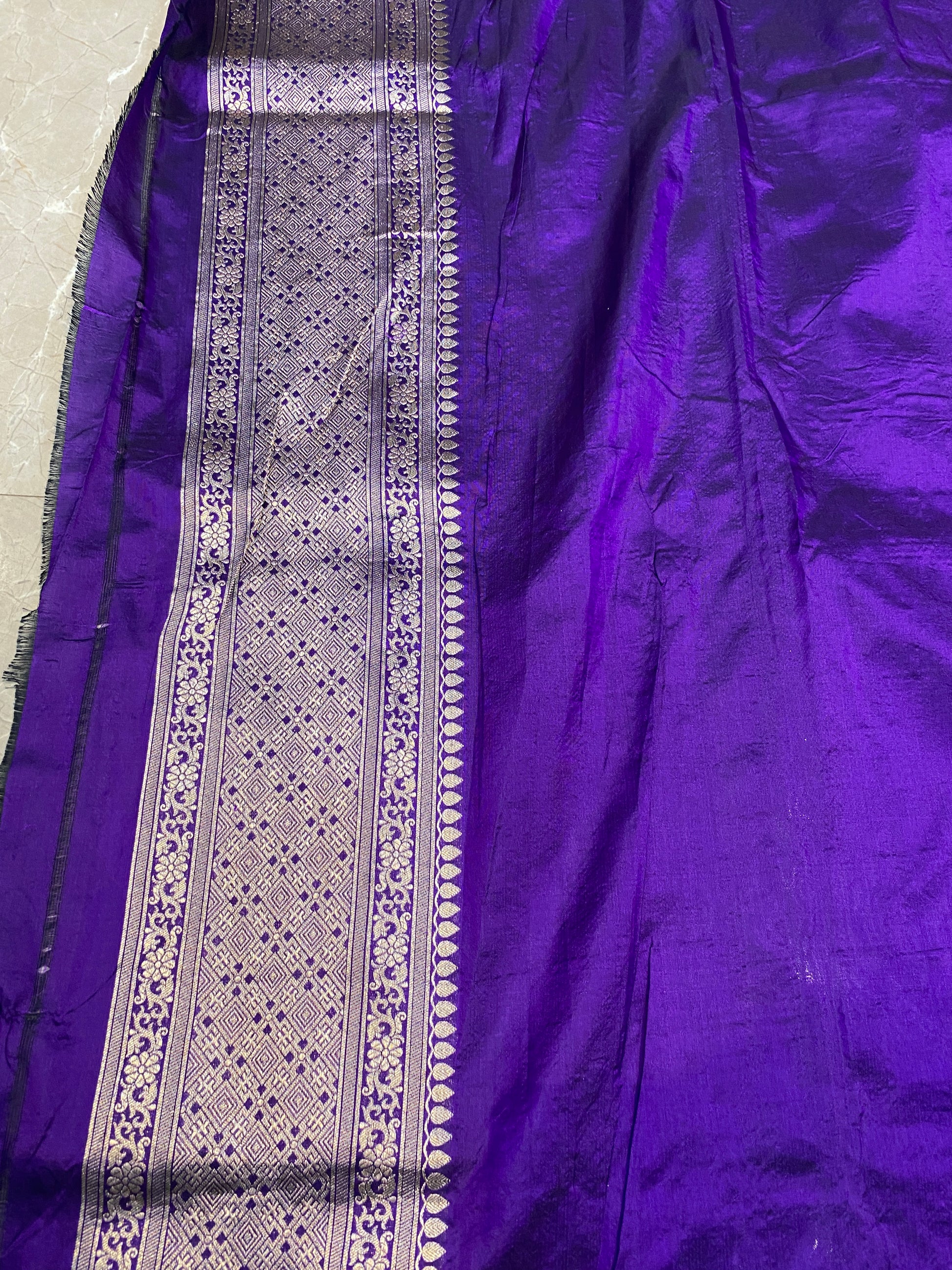 The Regal Banarasi: Purple Pure Silk Saree with Butis by Shades Of Banaras - banarasi - banarasi saree shop - banarasi saree manufacturers - banarasi saree wholesale - banaraasi sarees