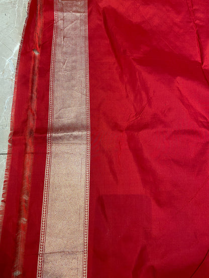 Red Pure Silk Banarasi Saree with Handwoven Butis & Plain Blouse by Shades Of Banaras - banarasi - banarasi saree shop - banarasi saree manufacturers - banarasi saree wholesale - banaraasi sarees