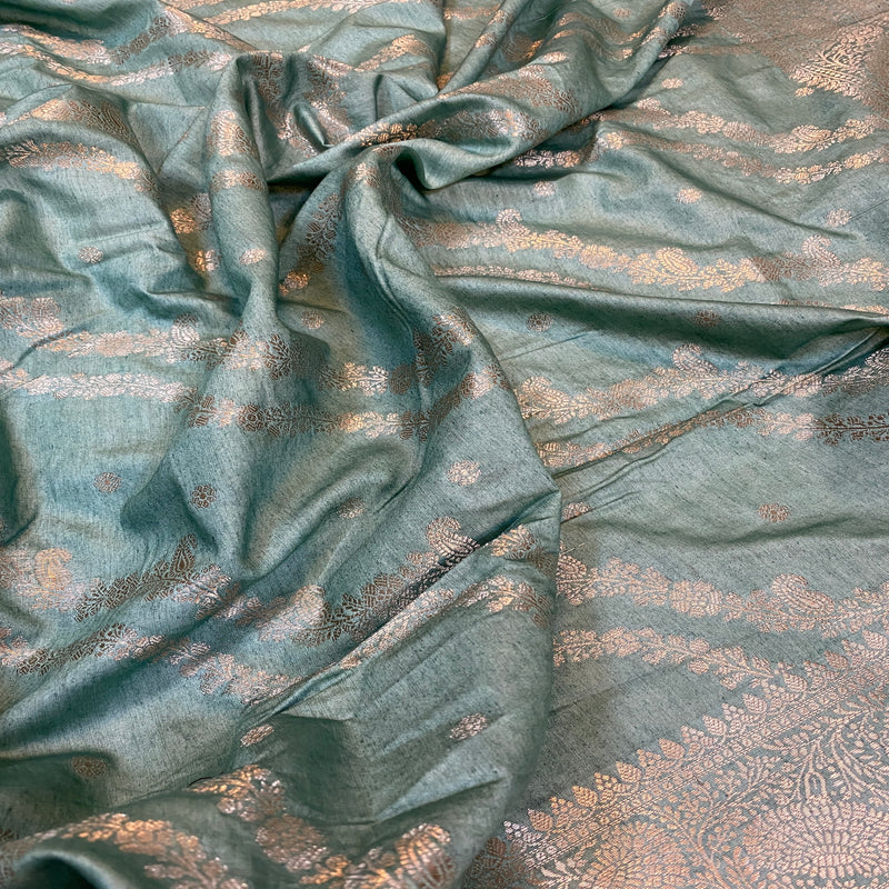 Blue Banarasi saree made of handloom crepe silk.