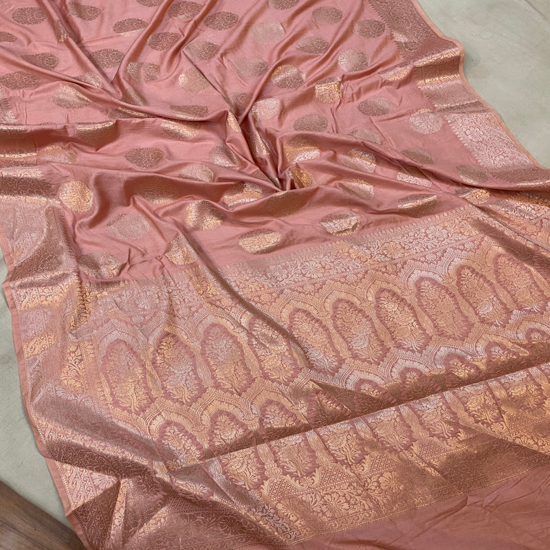 Enhance your style with our baby pink handloom Banarasi silk sari, perfect for formal events. Shop now for a touch of sophistication!