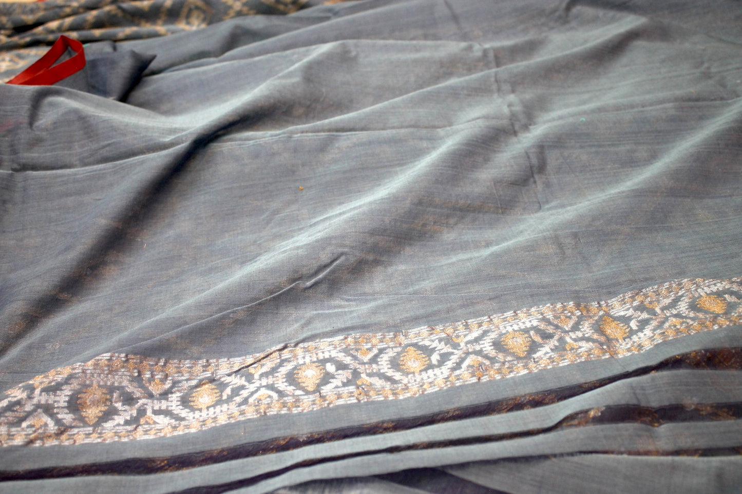 Grey Sona Rupa Diamond Jaal Pure Cotton Handloom Banarasi Saree by Shades Of Benares - banarasi - banarasi saree shop