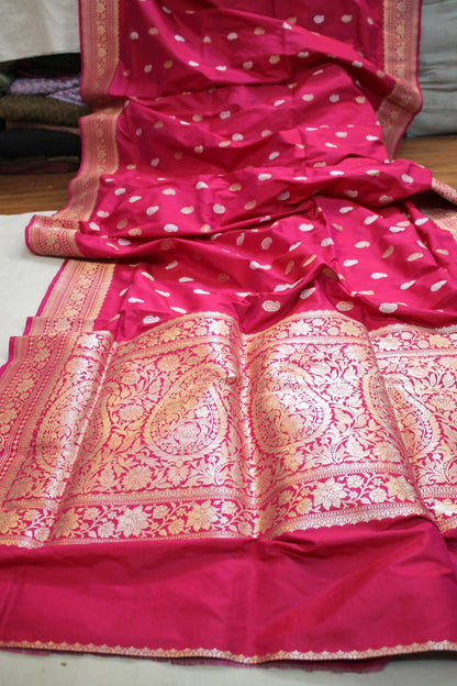 Kadhwa Buti Rani Pink Handloom Pure Katan Silk Banarasi Saree by Shades Of Benares - banarasi - banarasi saree shop