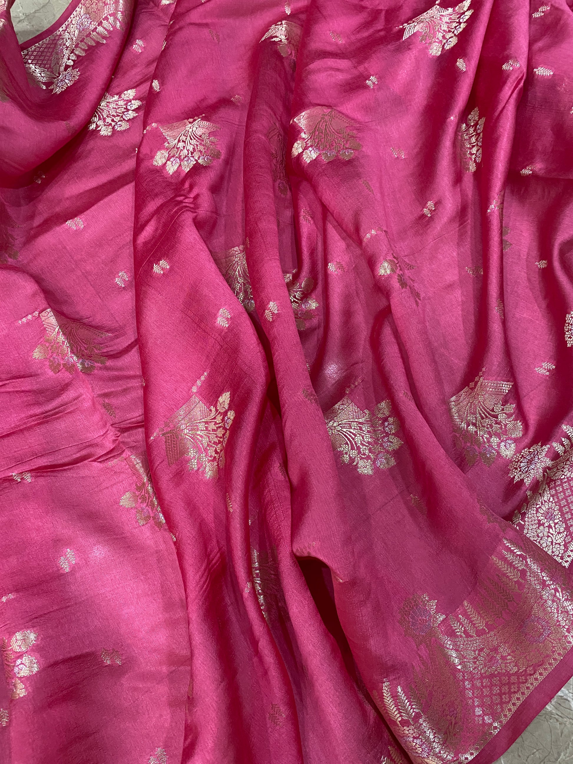 Pink Pure Cotton Silk Banarasi Saree by Shades Of Banaras - banarasi - banarasi saree shop - banarasi saree manufacturers - banarasi saree wholesale - banaraasi sarees