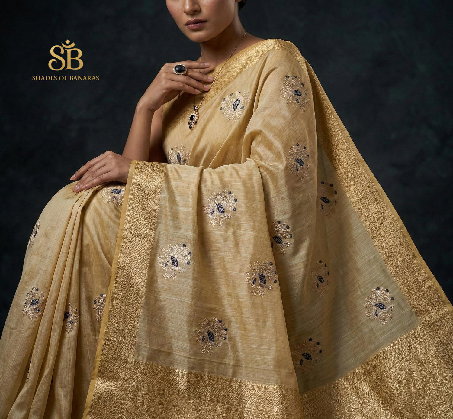 Luxe Handloom Mustard Moonga Silk Shikaargaah Banarasi Saree by Shades Of Banaras - banarasi - banarasi saree shop - banarasi saree manufacturers - banarasi saree wholesale - banaraasi sarees - banarasi sari - banarasi saris - silk saree - silk sari - wedding saree - wedding sari - designer sari - wedding collection - gifting
