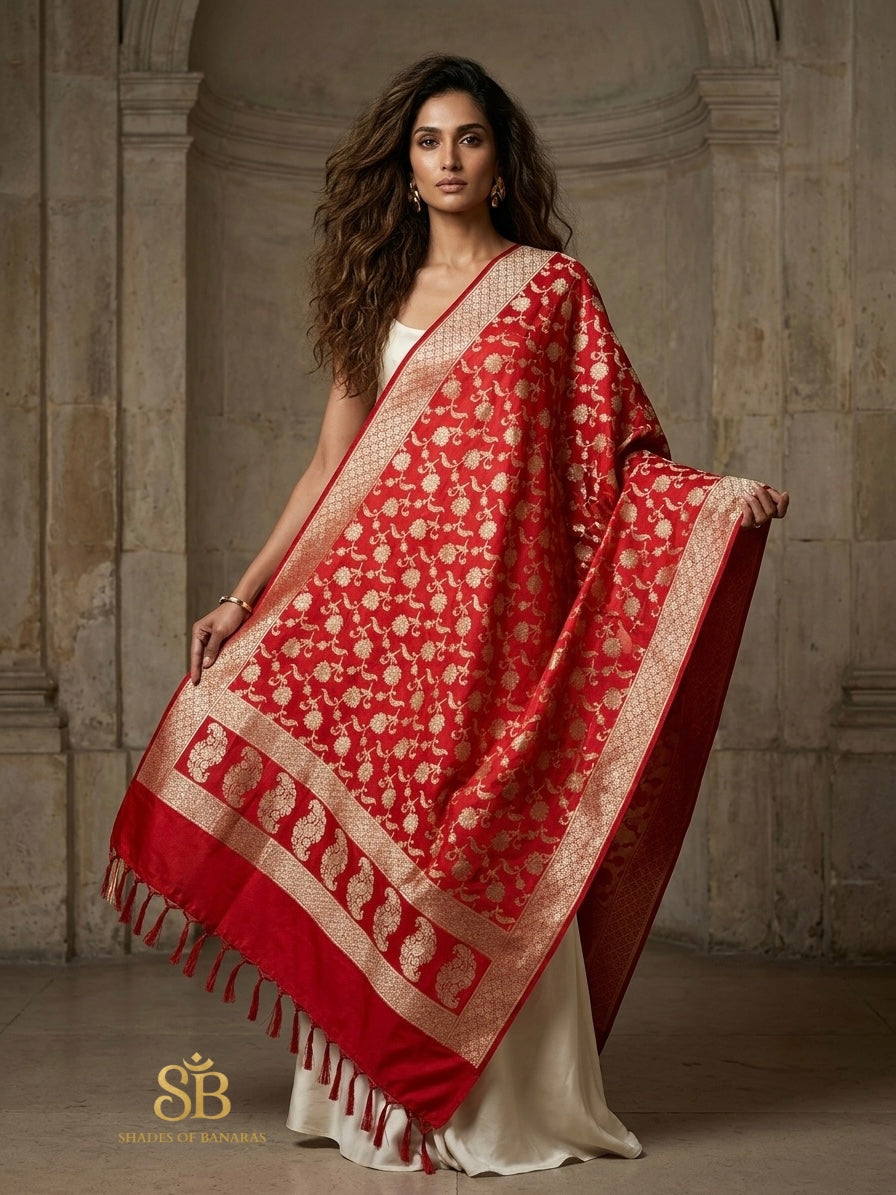 Crimson Radiance Red Couture Handloom Banarasi Katan Silk Dupatta - Shades of Banaras