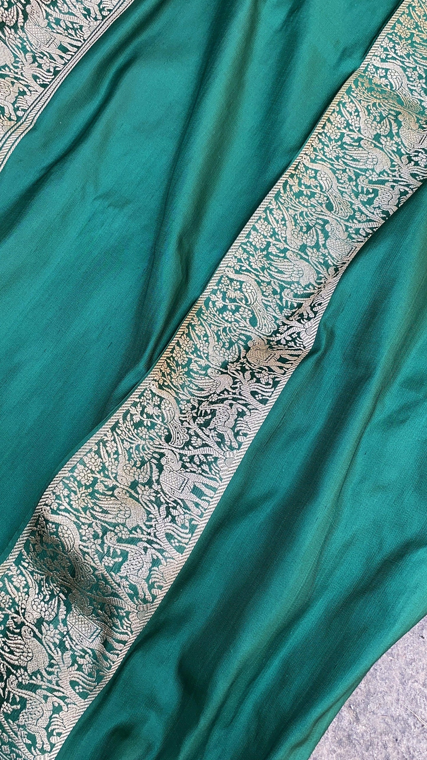 Exquisite Bottle Green Banarasi Silk Handloom Kadhwa Saree with Shikargaah Weave by Shades Of Benares - banarasi - banarasi saree shop