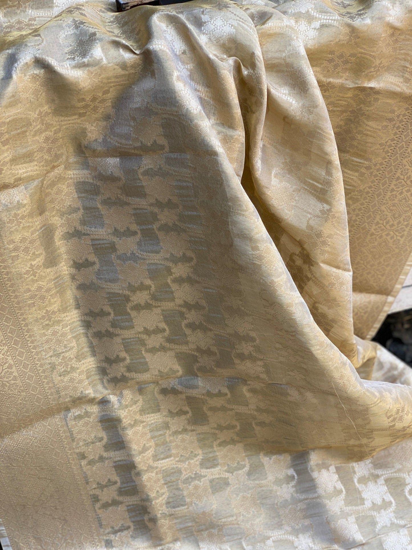 Exquisite Golden Banarasi Tissue Handwoven Saree by Shades Of Benares - banarasi - banarasi saree shop