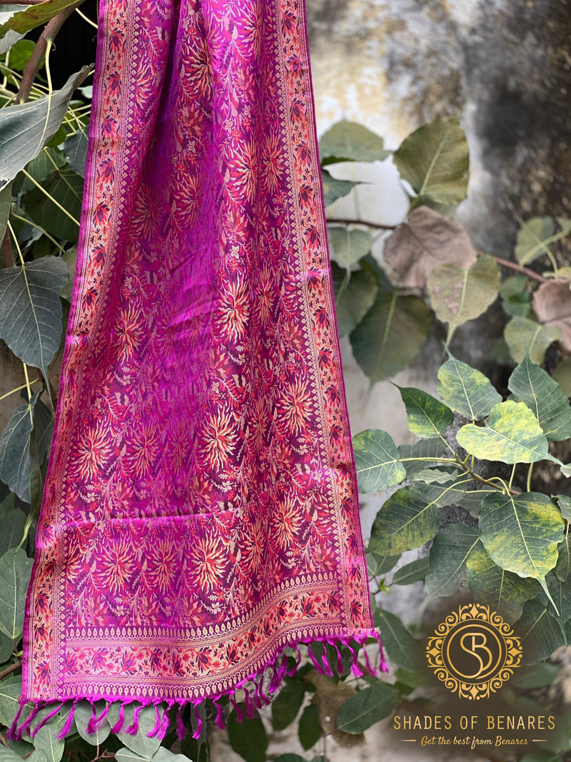 Exquisite Pink Pure Silk Handloom Printed Banarasi Scarf - Shades Of Benares