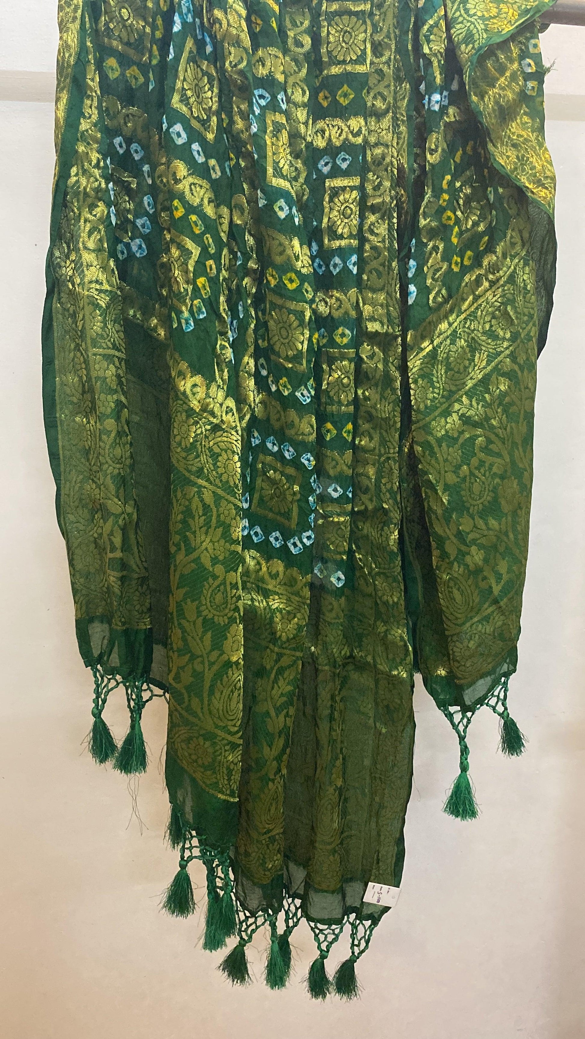 Green Georgette Bandhani Dupatta by Shades Of Benares - banarasi - banarasi saree shop