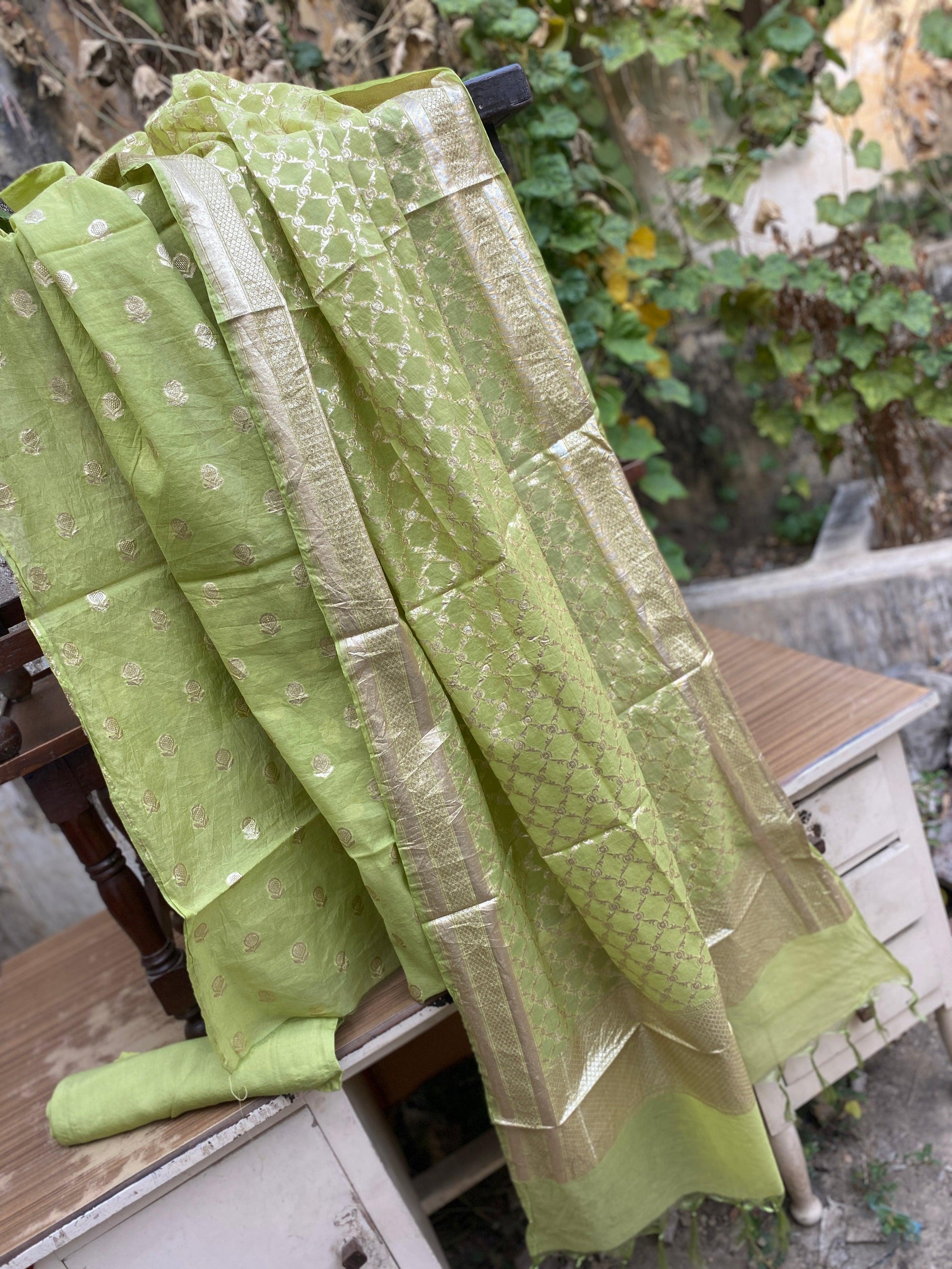 Handwoven Green Organza 3 pcs Dress Material by Shades Of Benares - banarasi - banarasi saree shop