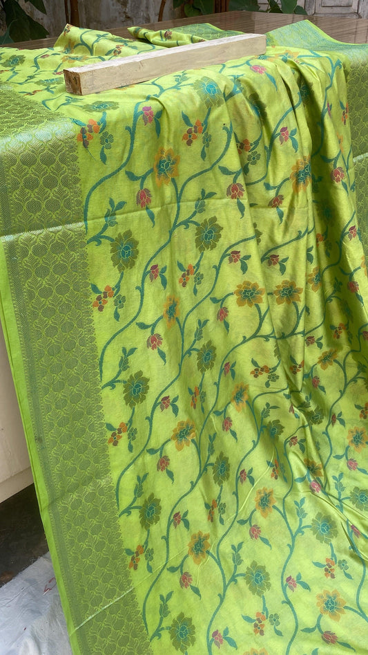 Handwoven Leaf Green Banarasi Silk Sari by Shades Of Benares - banarasi - banarasi saree shop