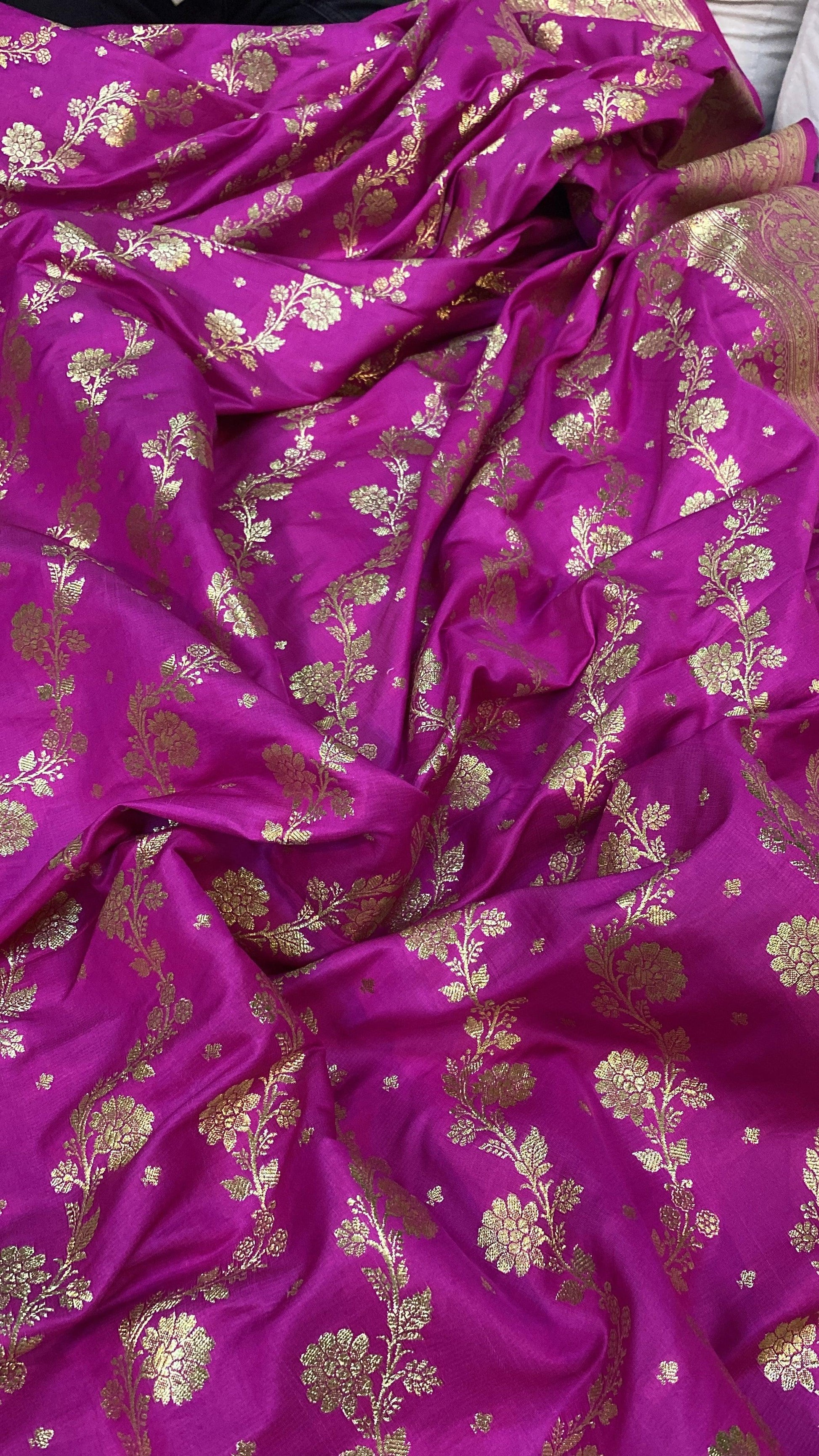 Handwoven Pink Banarasi Silk Sari by Shades Of Benares - banarasi - banarasi saree shop