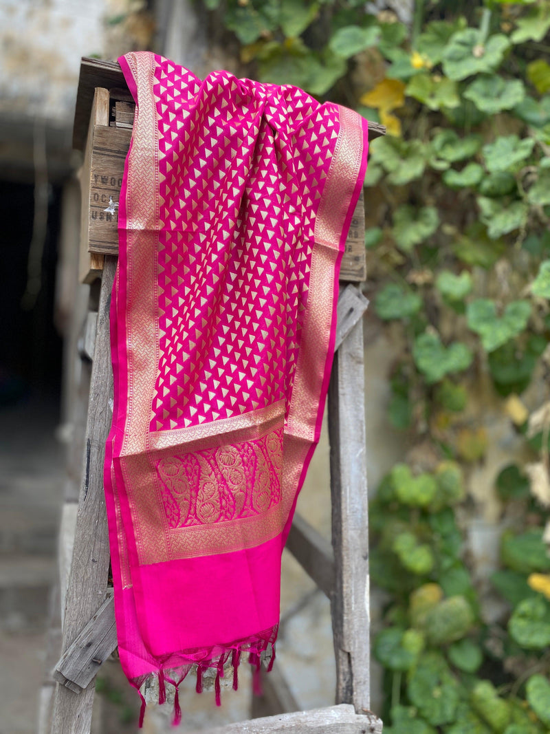 Handwoven Pink Silk Dupatta by Shades Of Benares - banarasi - banarasi saree shop