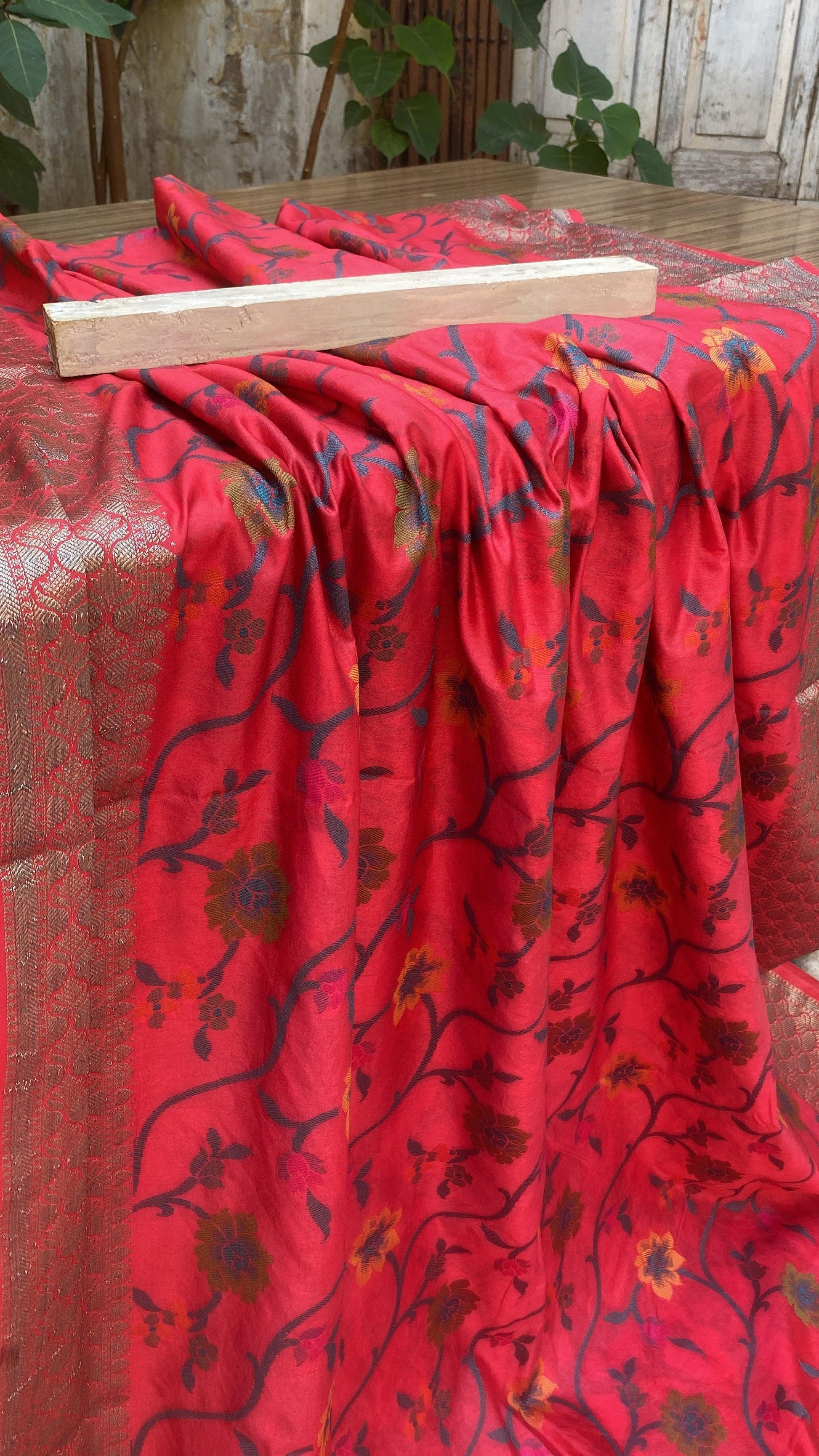 Handwoven Strawberry Pink Banarasi Silk Sari by Shades Of Benares - banarasi - banarasi saree shop