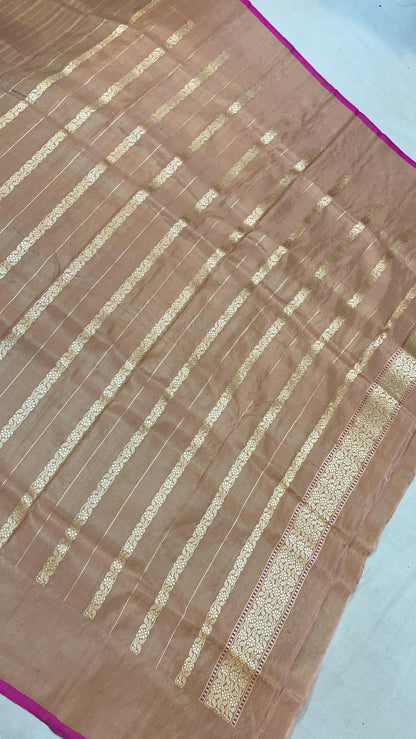 Kadhwa Coffee Brown Pure Banarasi Silk Sari by Shades Of Benares - banarasi - banarasi saree shop