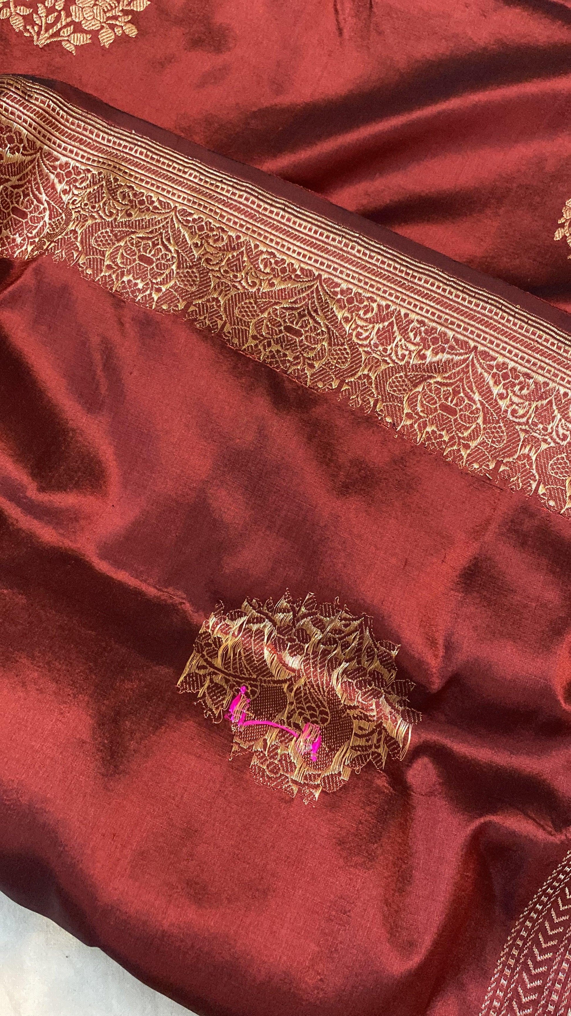 Kadhwa Maroon Pure Banarasi Silk Sari by Shades Of Benares - banarasi - banarasi saree shop