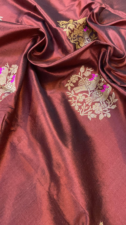 Kadhwa Maroon Pure Banarasi Silk Sari by Shades Of Benares - banarasi - banarasi saree shop