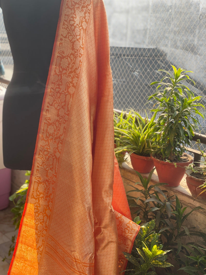 Kadhwa Orange Shikargah Dupatta by Shades Of Benares - banarasi - banarasi saree shop