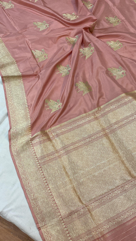 Kadhwa Pink Pure Banarasi Silk Sari by Shades Of Benares - banarasi - banarasi saree shop