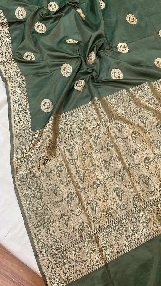 Kadhwa Pista Green Pure Banarasi Silk Sari by Shades Of Benares - banarasi - banarasi saree shop