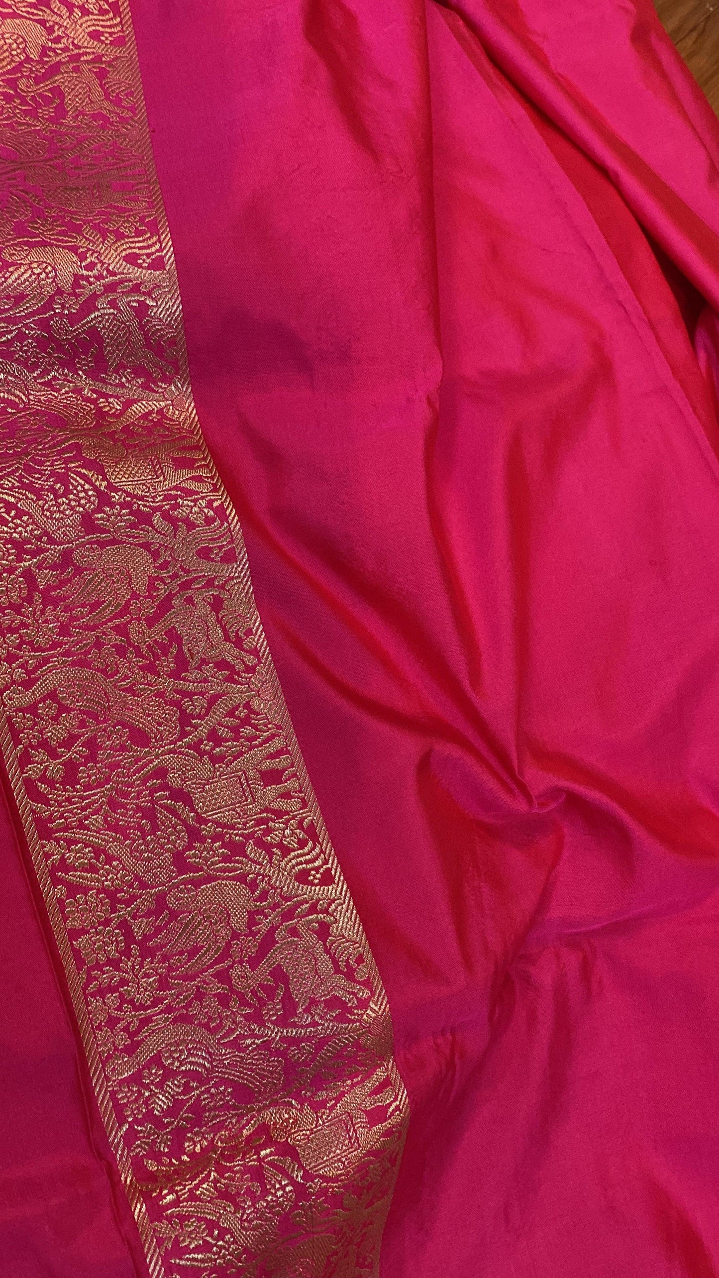 Kadhwa Rani Pink Pure Banarasi Silk Sari by Shades Of Benares - banarasi - banarasi saree shop