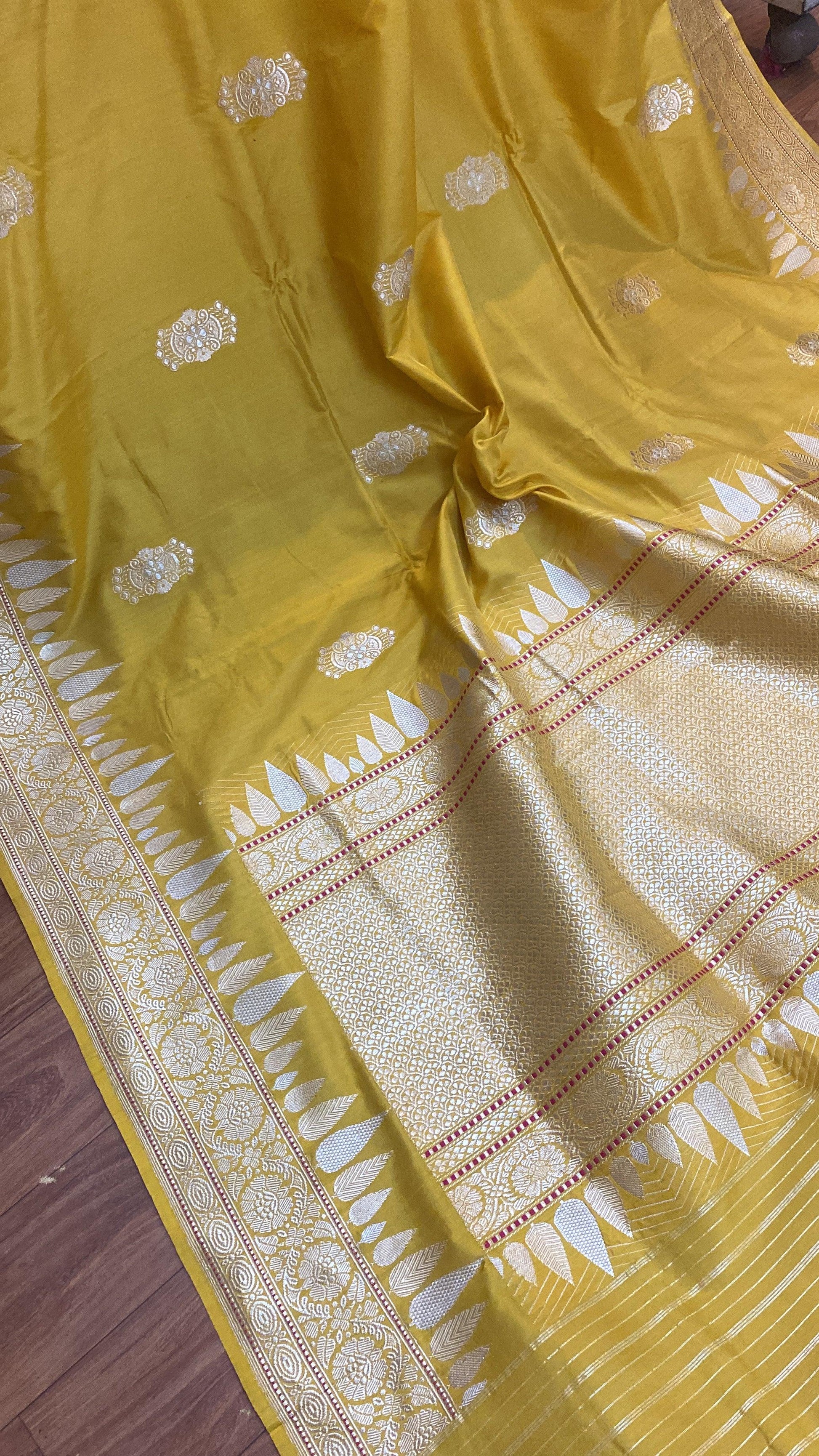 Kadhwa Yellow Pure Banarasi Silk Sari by Shades Of Benares - banarasi - banarasi saree shop