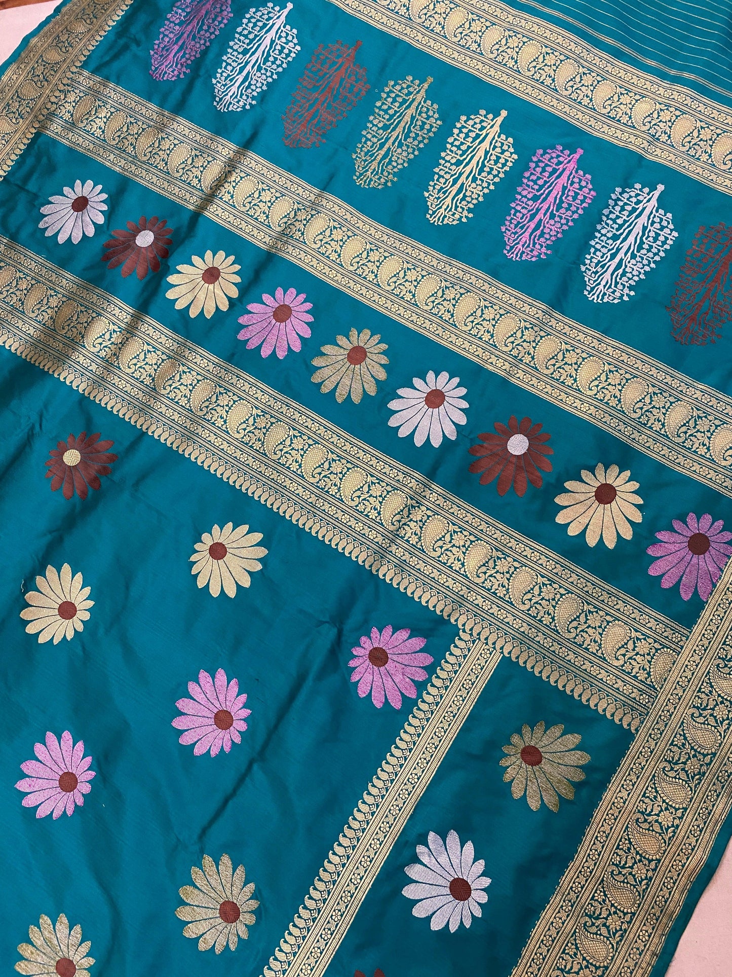 Luxury Redefined: Minakari Sea Green Kadhwa Banarasi Pure Silk Saree by Shades Of Benares - banarasi - banarasi saree shop