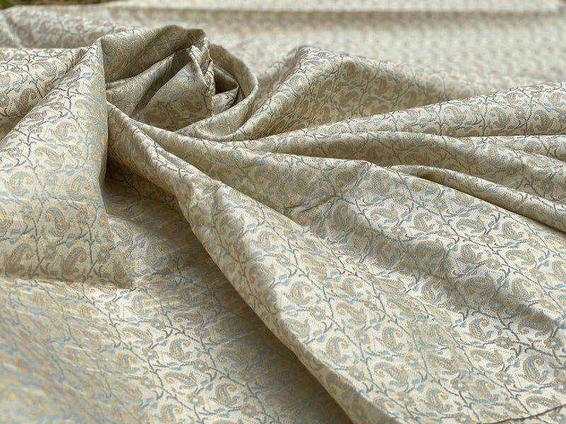 Off White Silk Brocade Banarasi Handloom Fabric - Shades Of Benares