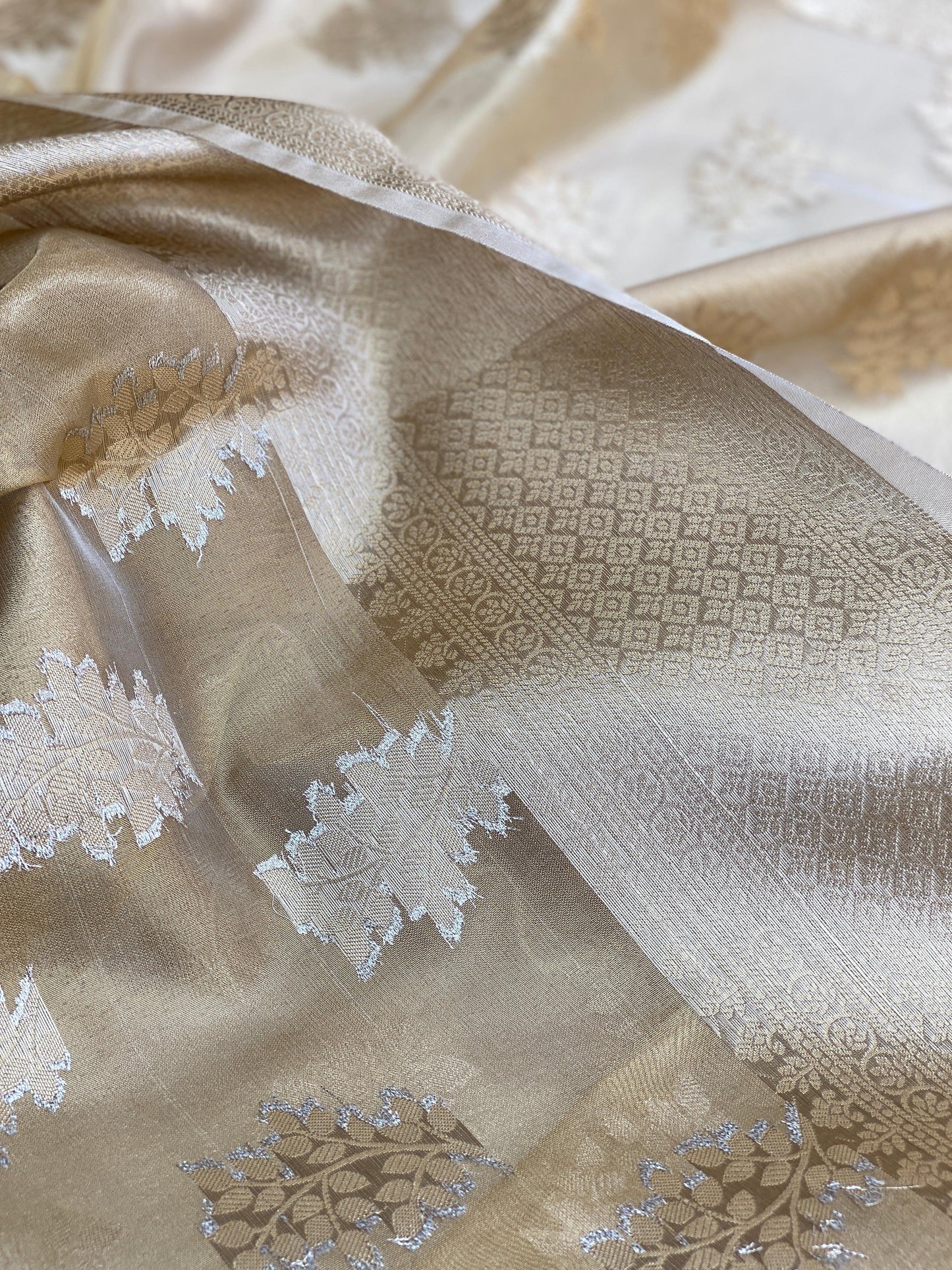 Opulent Banarasi Golden Tissue Silk Handloom Saree by Shades Of Benares - banarasi - banarasi saree shop